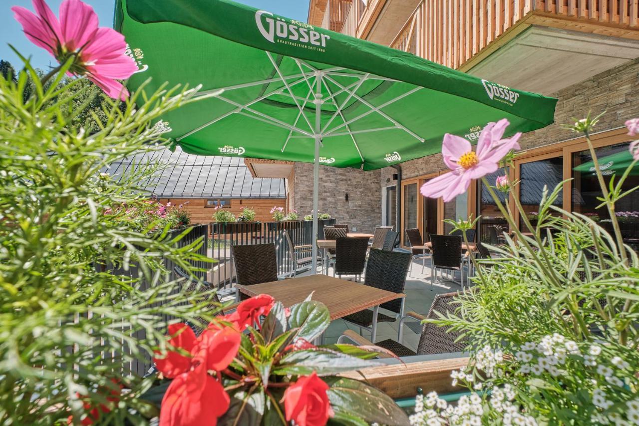 Alpenparks Hotel & Apartment Hochkoenig Muhlbach Am Hochkonig Exterior photo